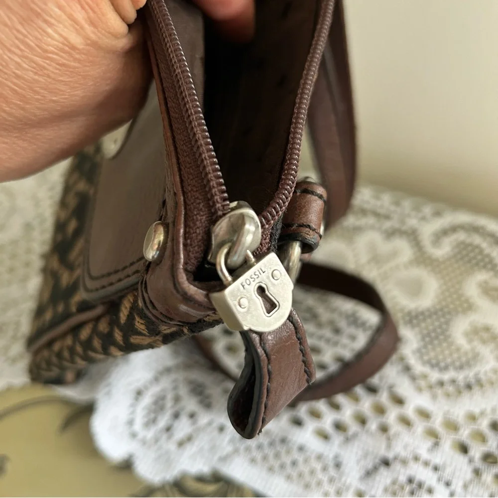 Fossil Black and Brown Crossbody Bag - Picture 4 of 8